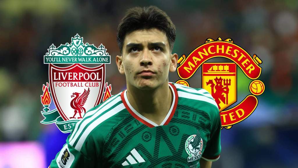 Aksi gelandang muda Meksiko Gilberto Mora yang menjadi target transfer Liverpool dan Real Madrid
