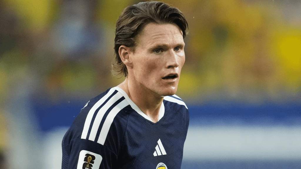 Scott McTominay saat membela timnas Skotlandia di turnamen internasional