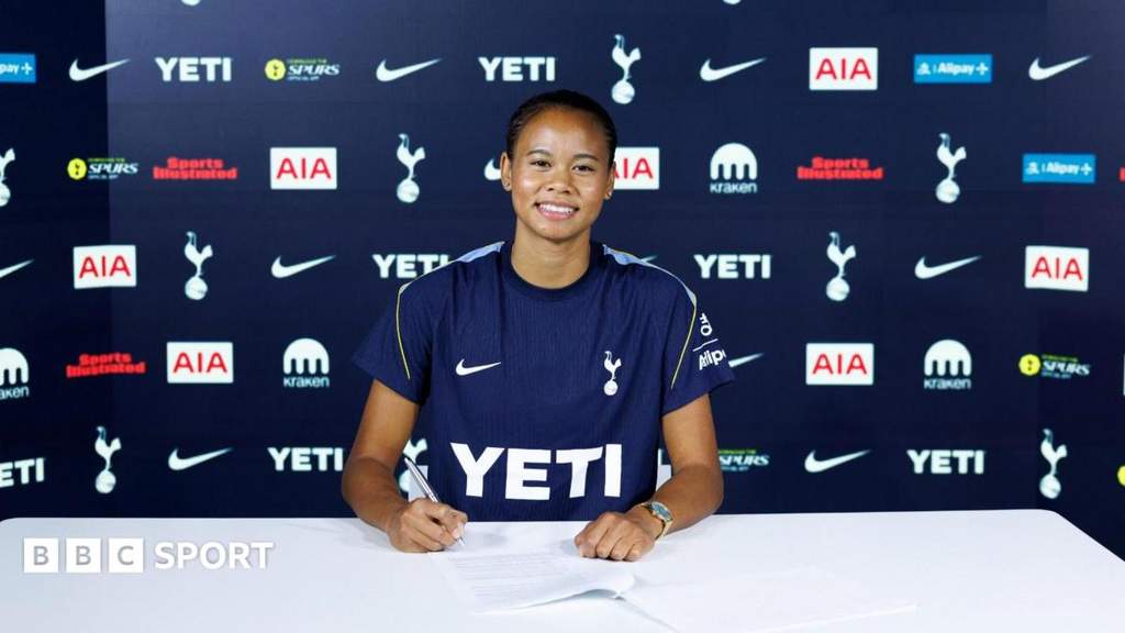 Alice Sombath resmi bergabung dengan Tottenham dari Lyon dengan rekor transfer